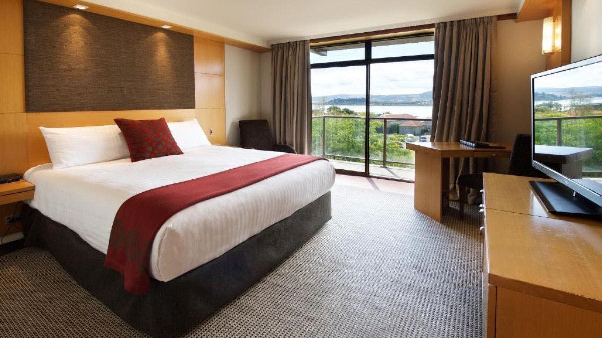 Wild Kiwi Premium Tours hotel room