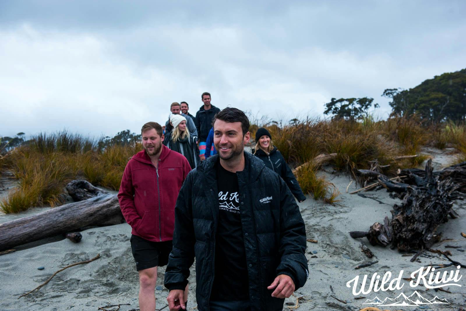 Community spirit on New Zealand tours - Meet up with great locals